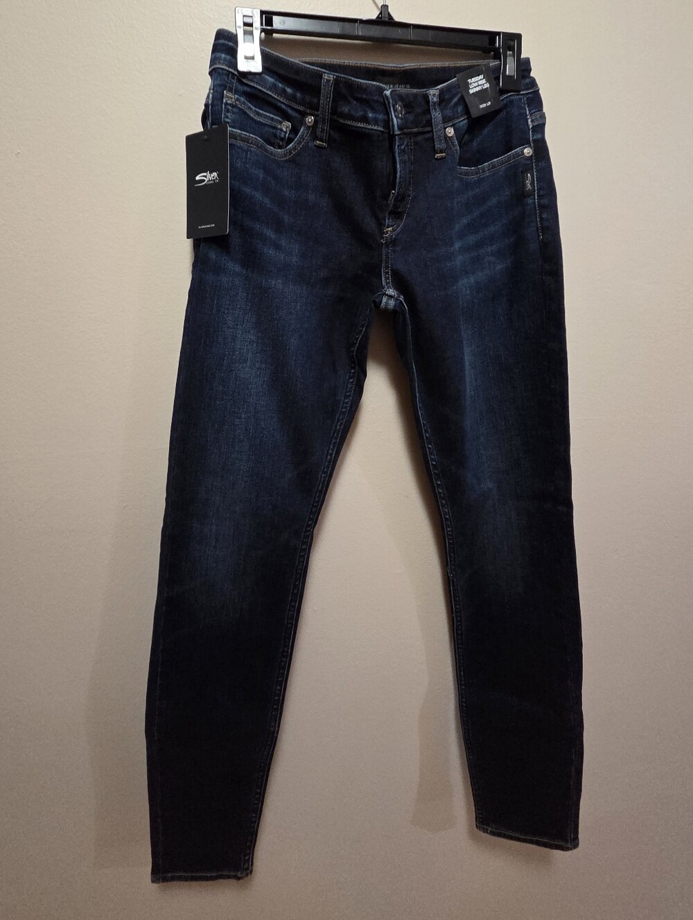 Silver Jeans Co. Skinny Jeans in Dark Navy